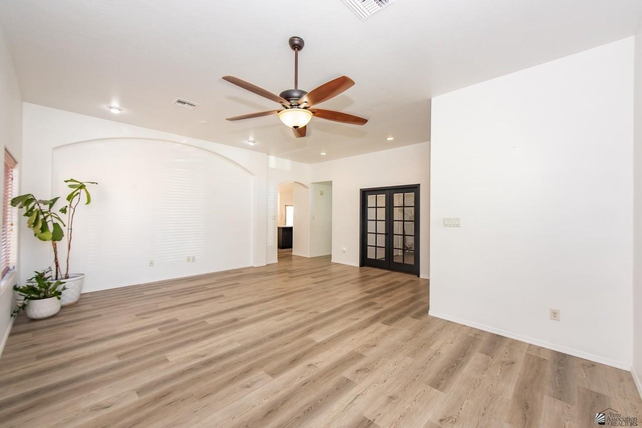 4825 W 27th Pl - Photo 5 of 12