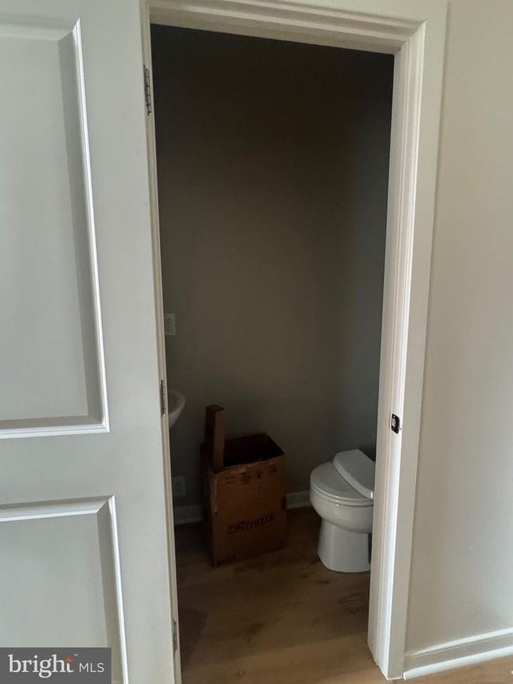 1017 5th St Se - Photo 4 of 26