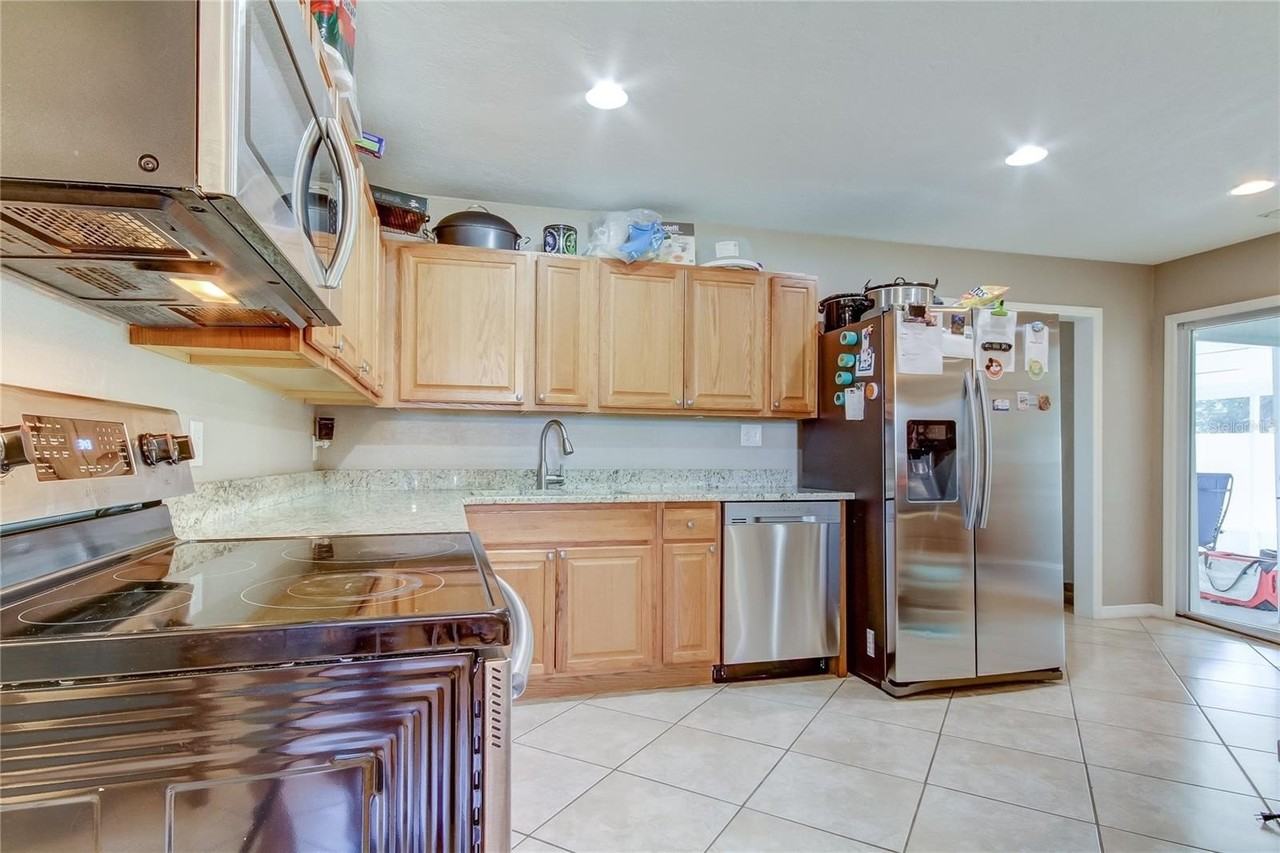 6515 Orchard Dr N - Photo 6 of 25