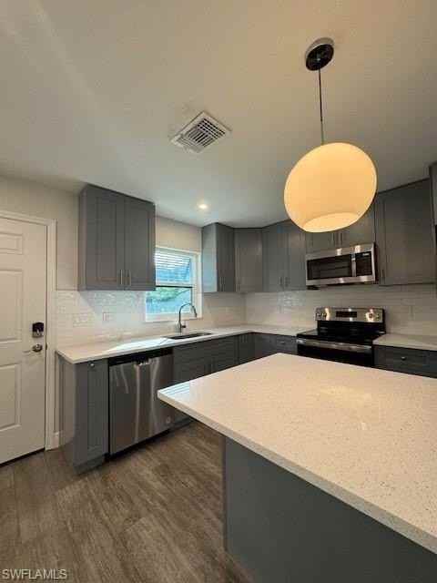 4250 Rita Ln - Photo 4 of 17