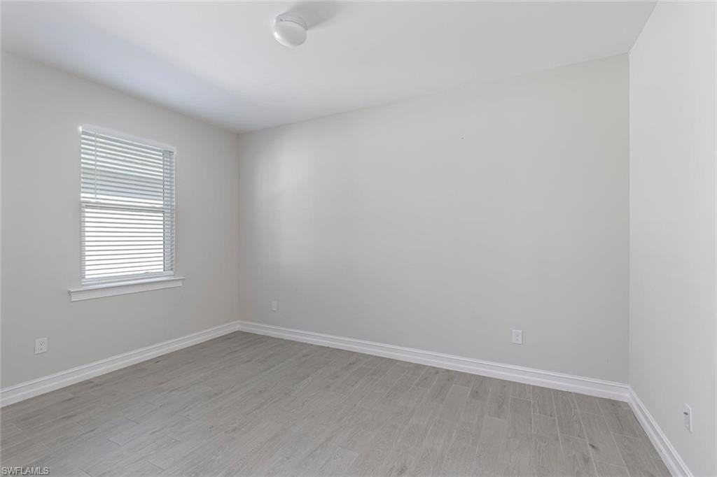 1050 Enbrook Loop - Photo 5 of 29