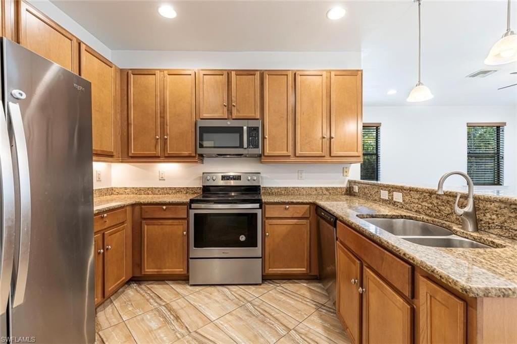 15326 Summit Place Cir - Photo 5 of 21