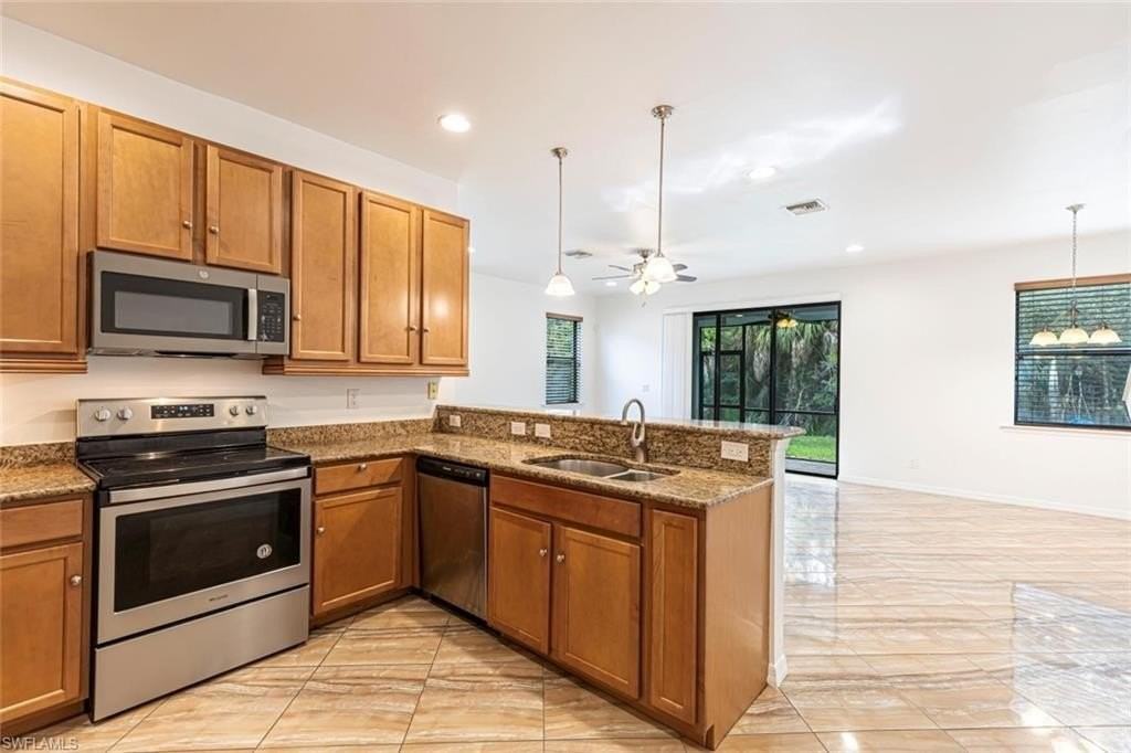 15326 Summit Place Cir - Photo 7 of 21