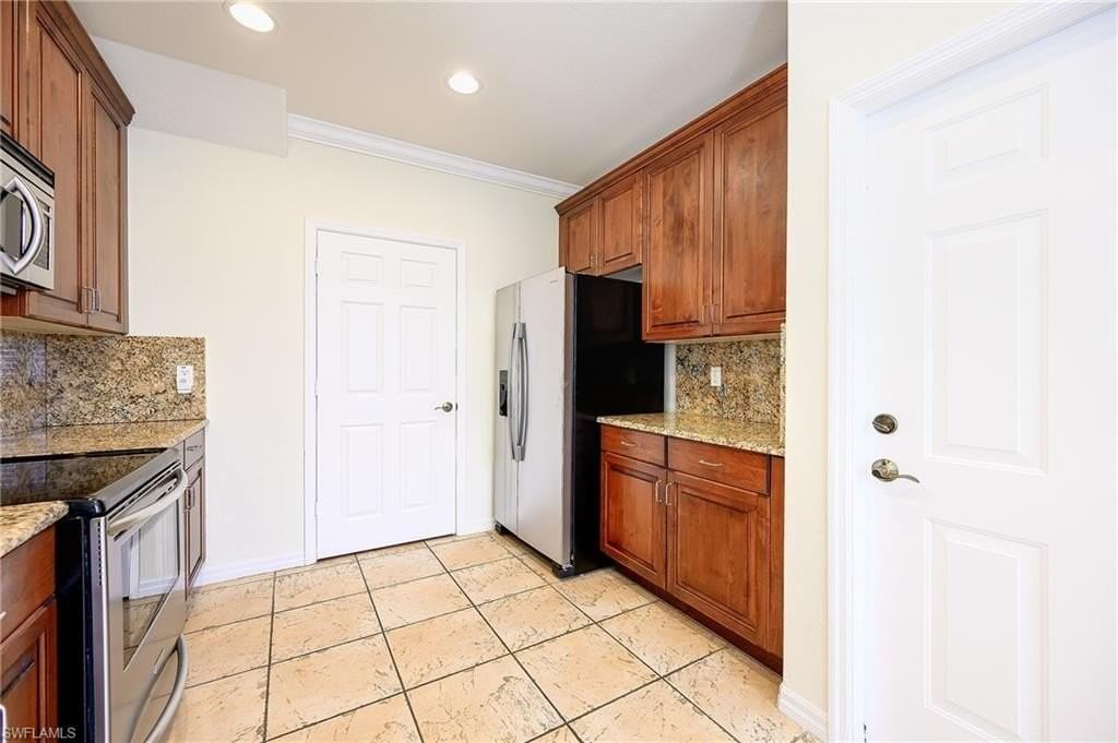 15056 Summit Place Cir Unit 228 #228 - Photo 7 of 27