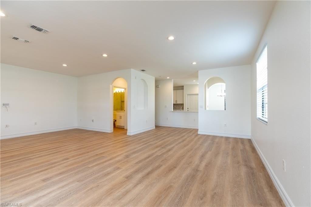 15618 Summit Place Cir Unit 396 #396 - Photo 3 of 41