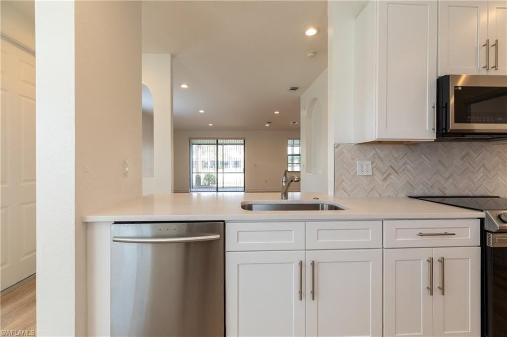 15618 Summit Place Cir Unit 396 #396 - Photo 4 of 41