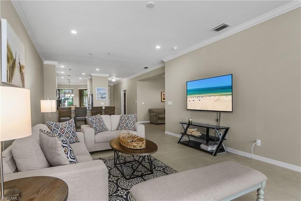 9373 Pocida Ct Unit 103 #103 - Photo 5 of 36