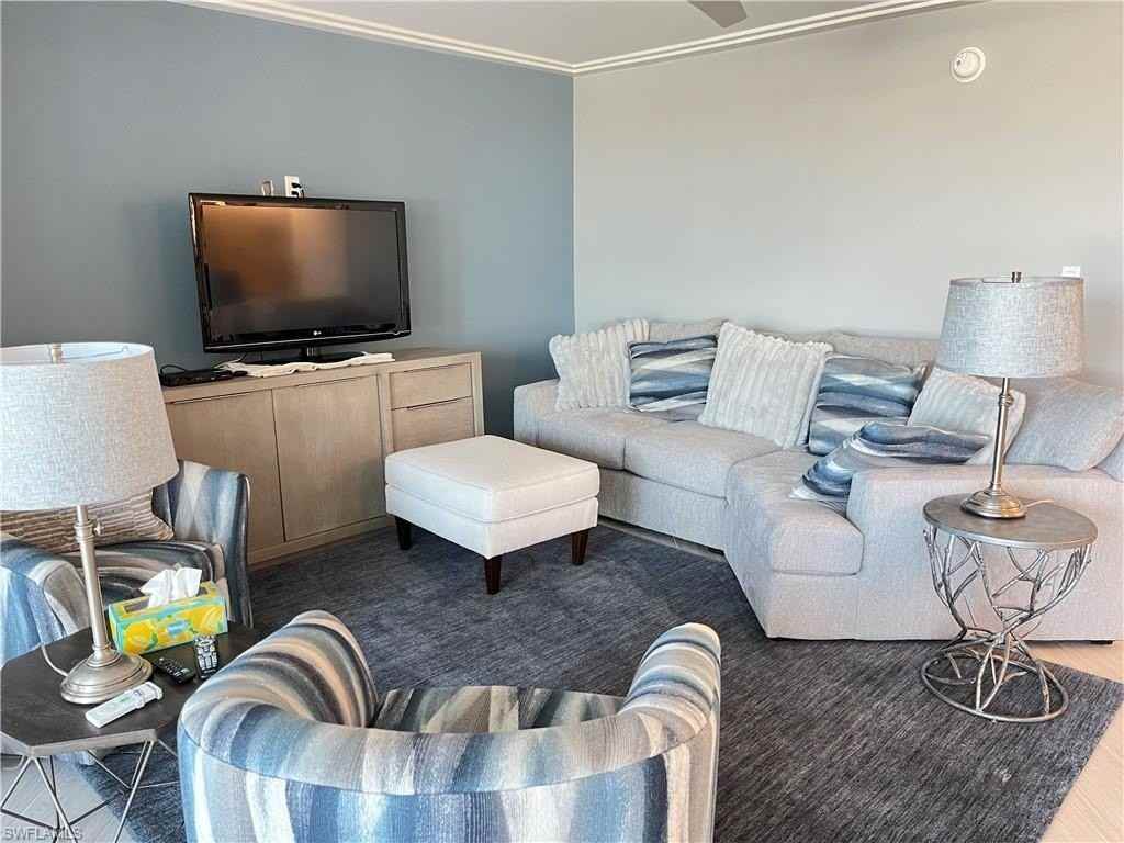 333 Harbour Dr Apt 106 #106 - Photo 2 of 10