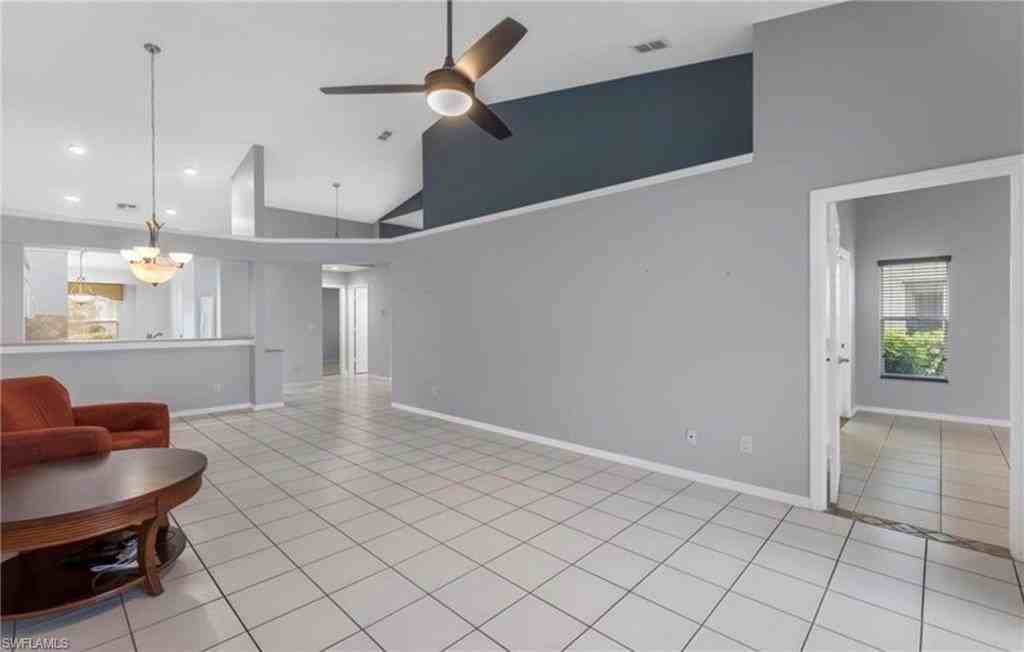 1749 Royal Cir Unit 1701 #1701 - Photo 3 of 28