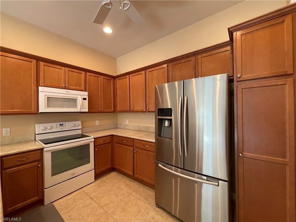 8642 Genova Ct - Photo 2 of 39