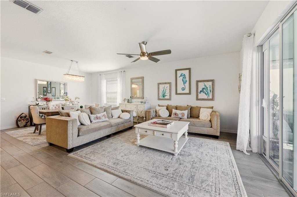 2537 Kona Way - Photo 7 of 37