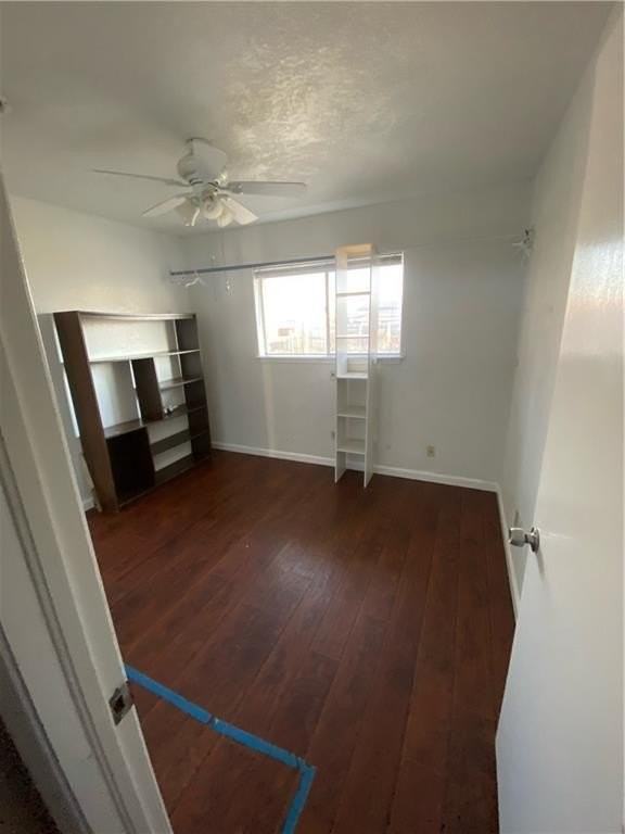 2733 Sw 56th St - Photo 5 of 14