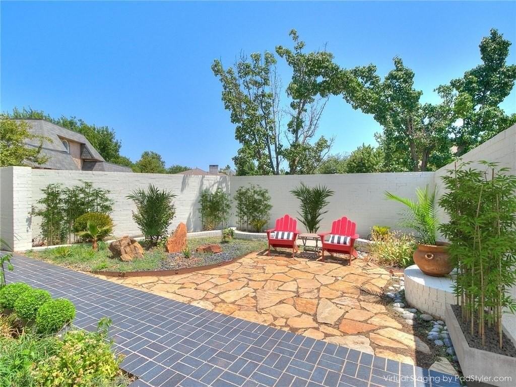 6233 Diane Dr - Photo 5 of 36