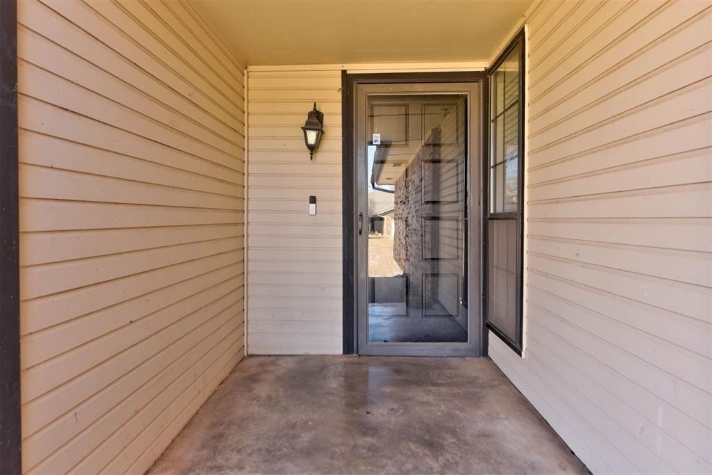 2120 Castle Rock - Photo 5 of 42