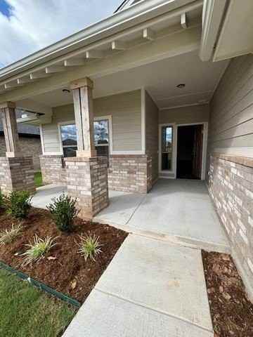 3213 Hunt Dr - Photo 3 of 27