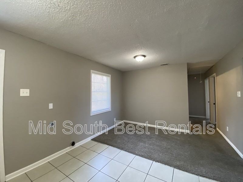 3923 Oakshire St - Photo 7 of 15