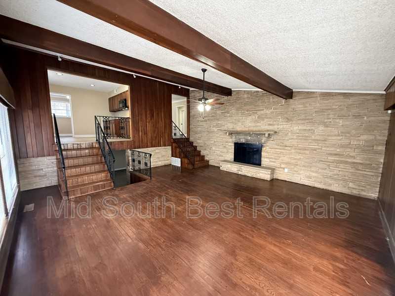 3069 Homewood Dr - Photo 4 of 17