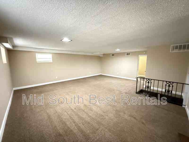 3069 Homewood Dr - Photo 7 of 17