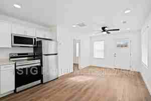 featured image of 300 Wn #1