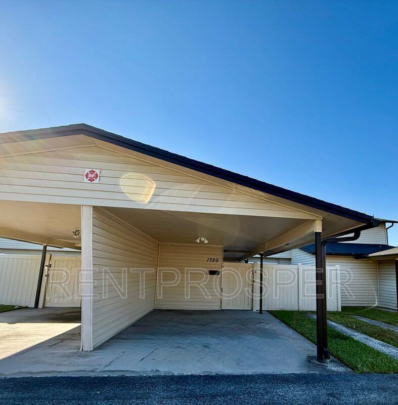 1720 Potomac Ct #1720 - Photo 5 of 21