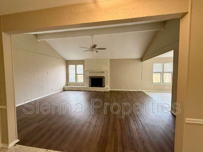 9510 Newberry Dr - Photo 2 of 21