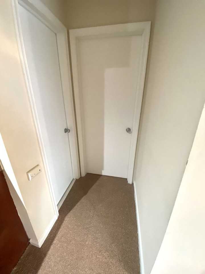 Oak Tree Apartments - Photo 7 of 30