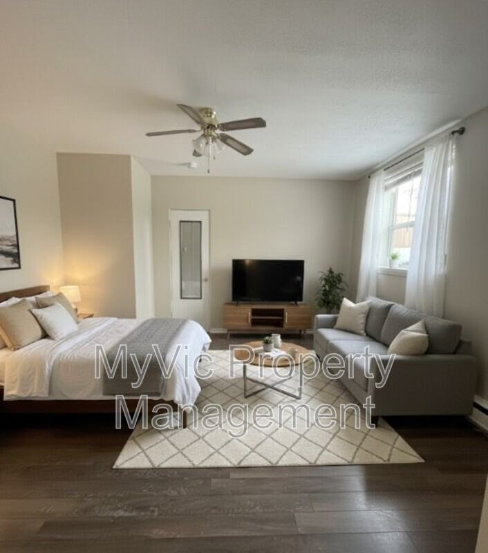 8255 95 Ave Nw - Photo 2 of 7