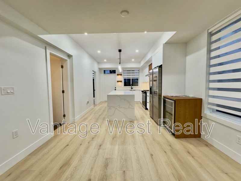 754 Raymer Ave - Photo 5 of 39