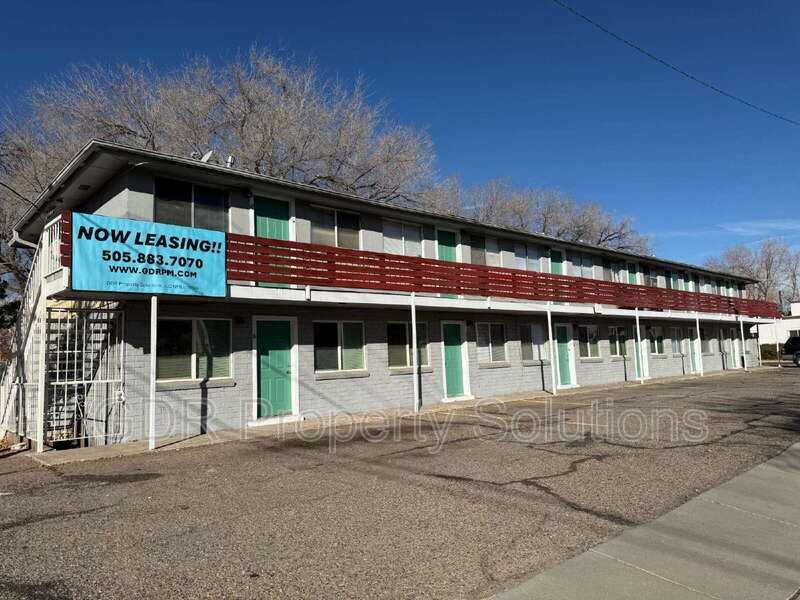 1200 Coal Ave Sw #5 - Photo 6 of 7