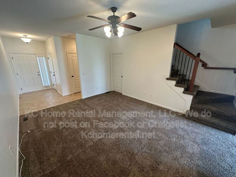 12744 New Jersey Ct - Photo 5 of 41