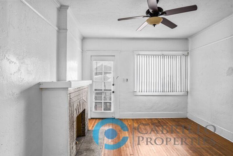 401 Juniper St - Photo 2 of 14