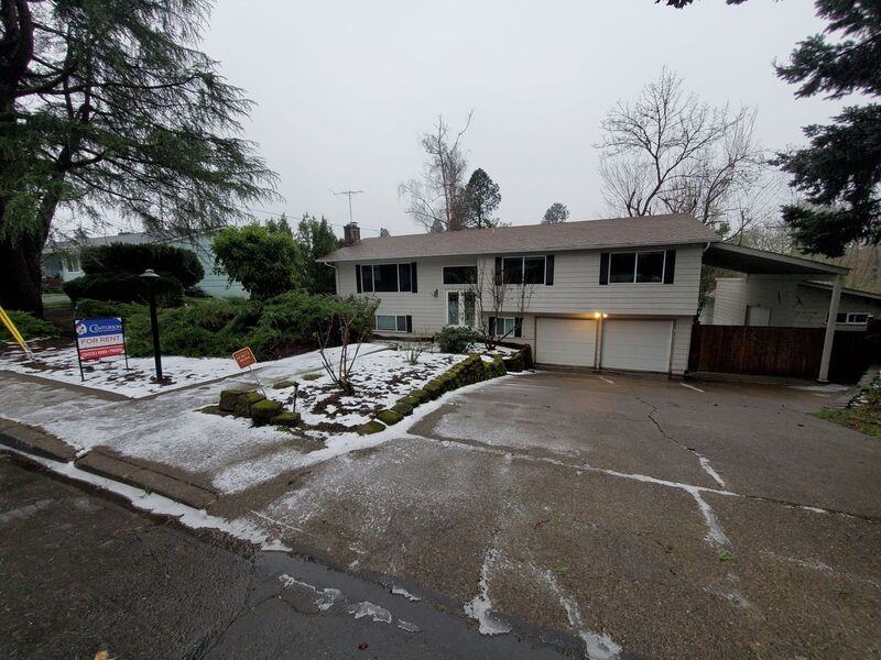 869 Meadowlawn Dr Se - Photo 2 of 30