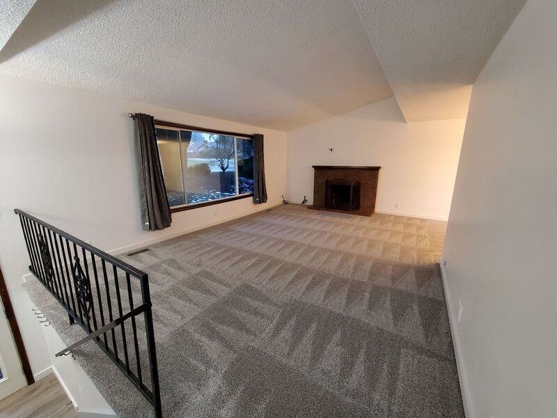 869 Meadowlawn Dr Se - Photo 4 of 30