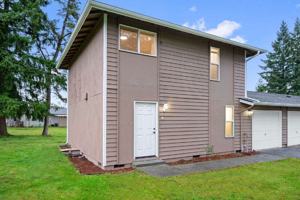 featured image of 9727 5th St Ne #B