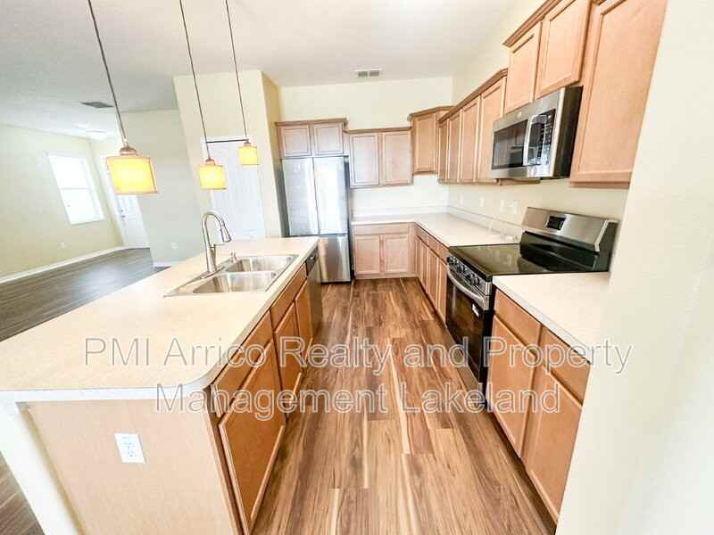 3774 Hampton Hills Dr - Photo 4 of 23