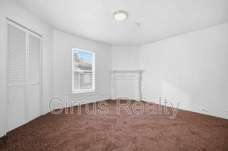 133 North St #C - Photo 3 of 11