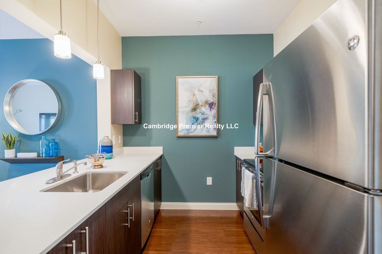 Valley St #401 - Photo 7 of 11