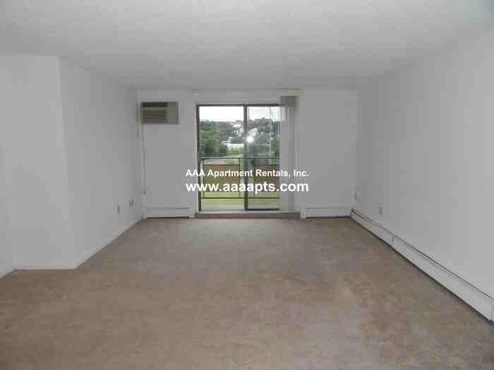 Revere Beach Pkwy #506 - Photo 5 of 11