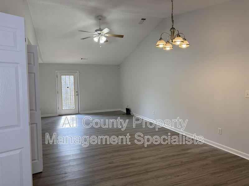 113 Charleston Row Blvd - Photo 3 of 9