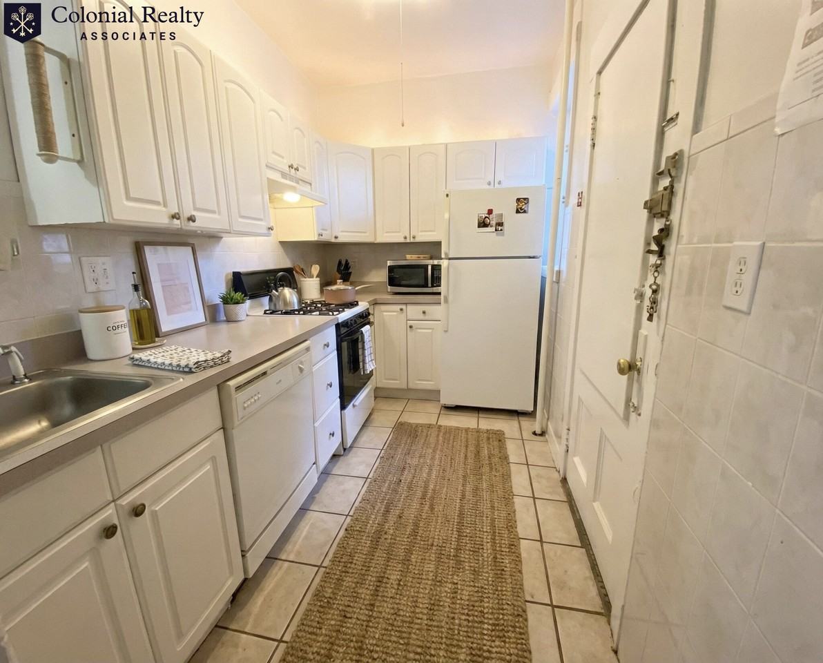 344 Saint Paul St #1 - Photo 6 of 10