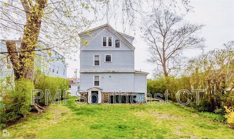 79 Garfield Ave #1F - Photo 2 of 7