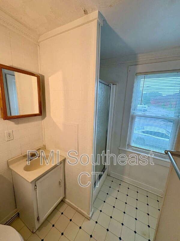 79 Garfield Ave #1F - Photo 7 of 7