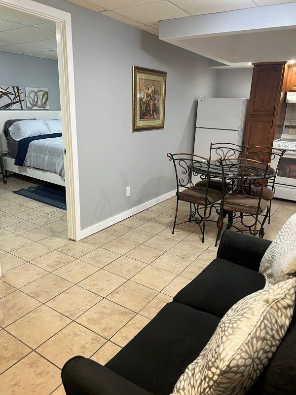 305 Mount Eden Pkwy - Photo 3 of 13