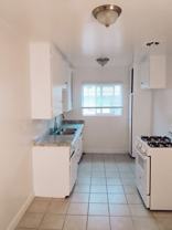 Victor Ave. Apts. - Photo 1 of 1