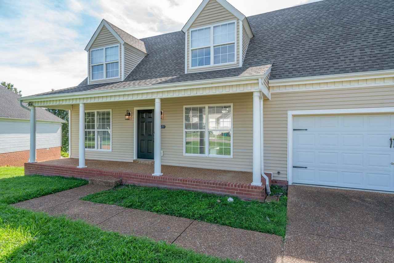 2655 Hansford Dr - Photo 3 of 26