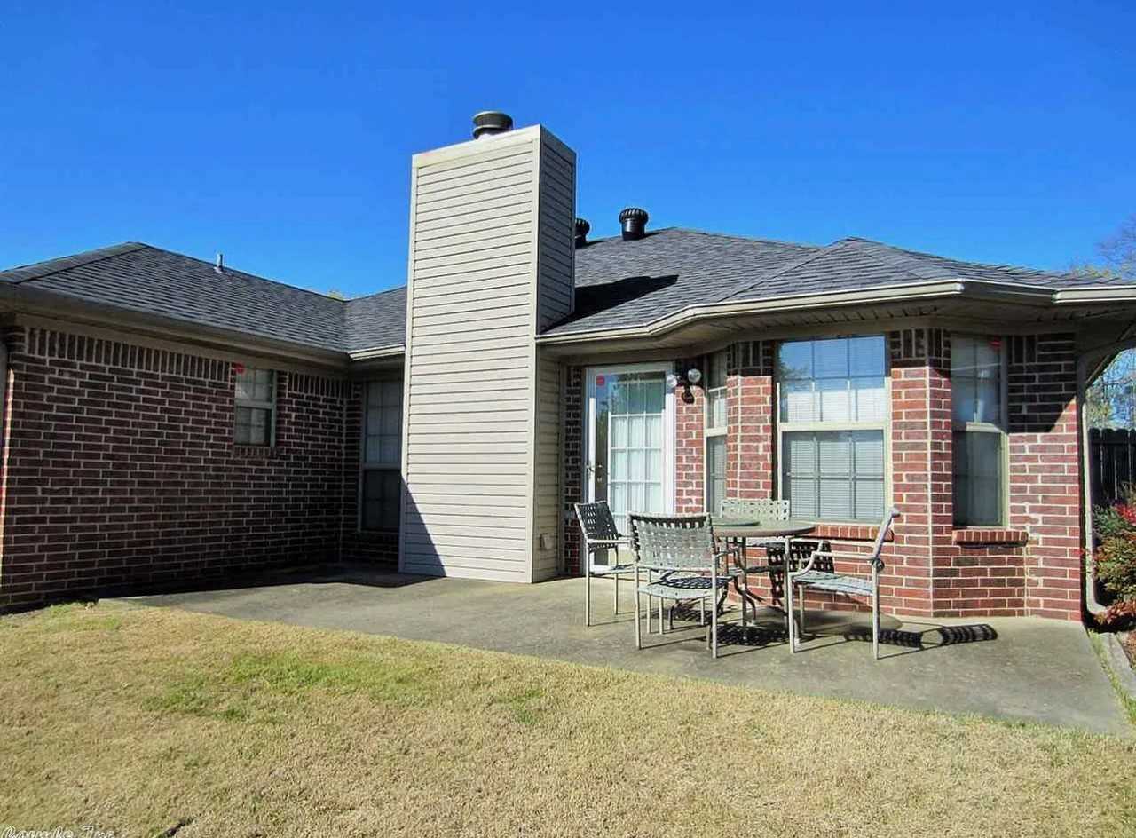 2708 Henson Pl - Photo 3 of 6