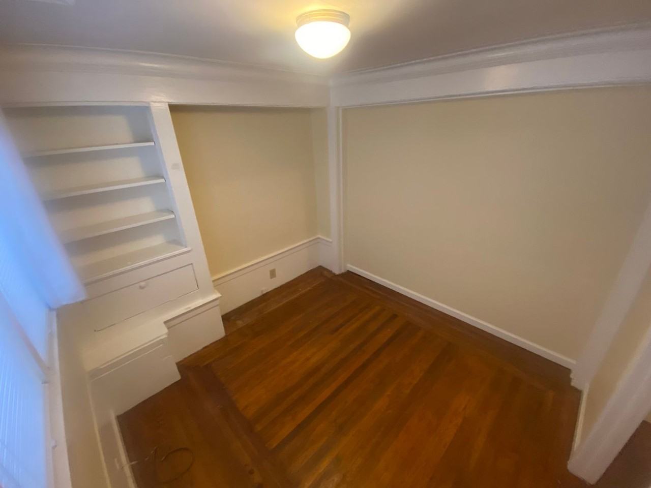 2113 Ashby Ave - Photo 6 of 30