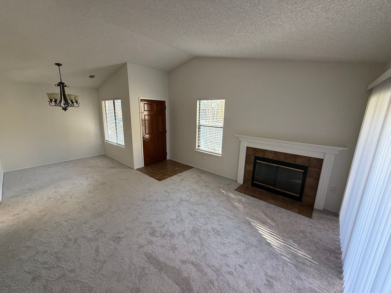 4933 Conway Ter - Photo 3 of 11