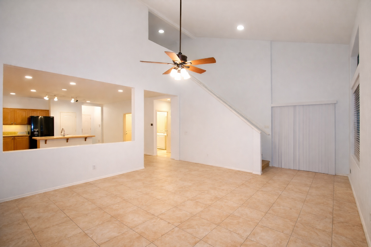 3514 S 81st Dr - Photo 3 of 8