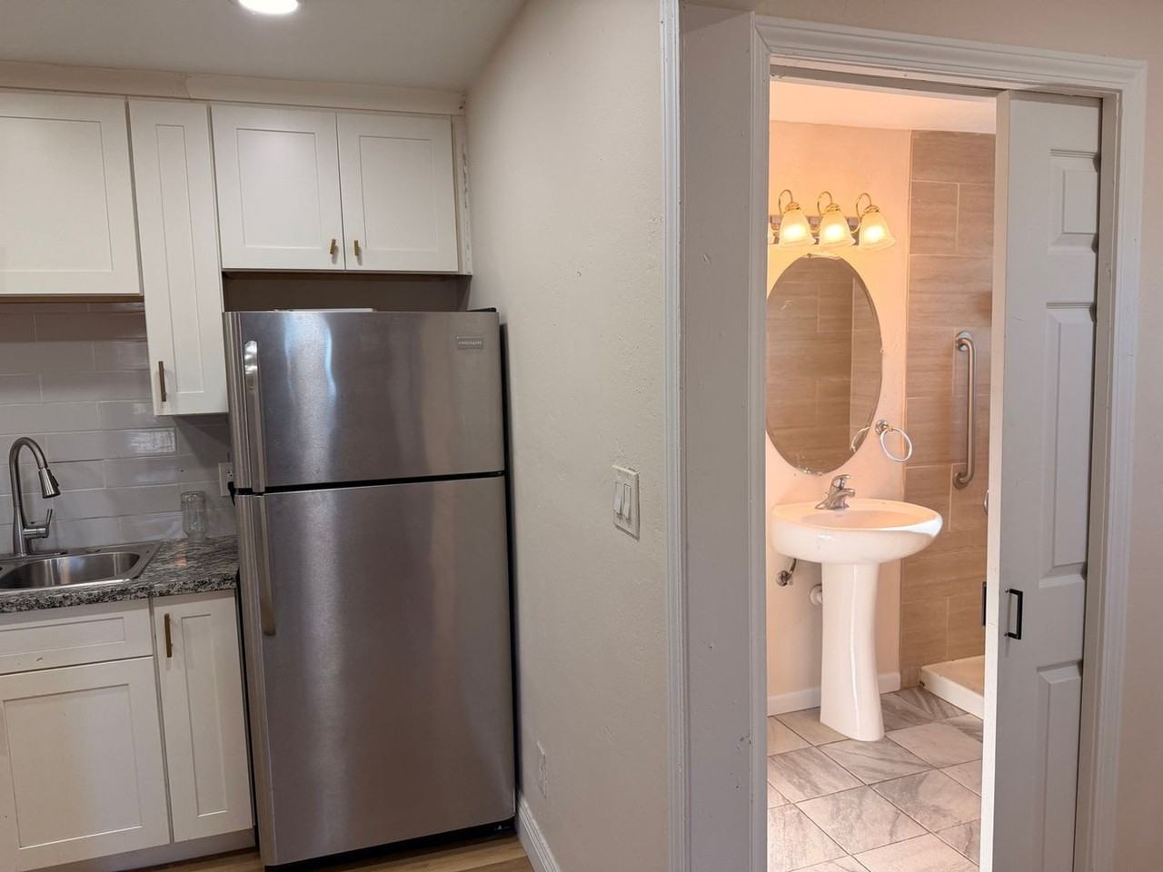 2844 Rio Linda Blvd - Photo 7 of 14